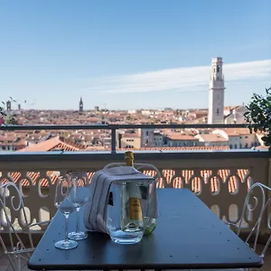 Casa Corvina Appartamento Verona